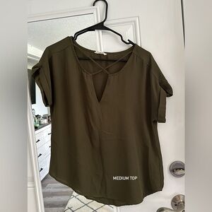 Medium top